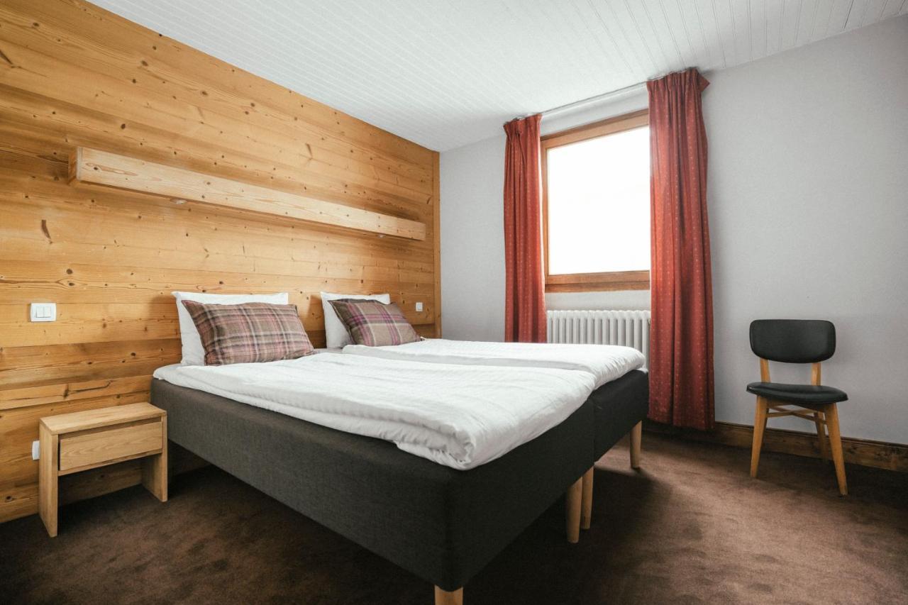 Langley Hotel Victors Val-dʼIsère エクステリア 写真