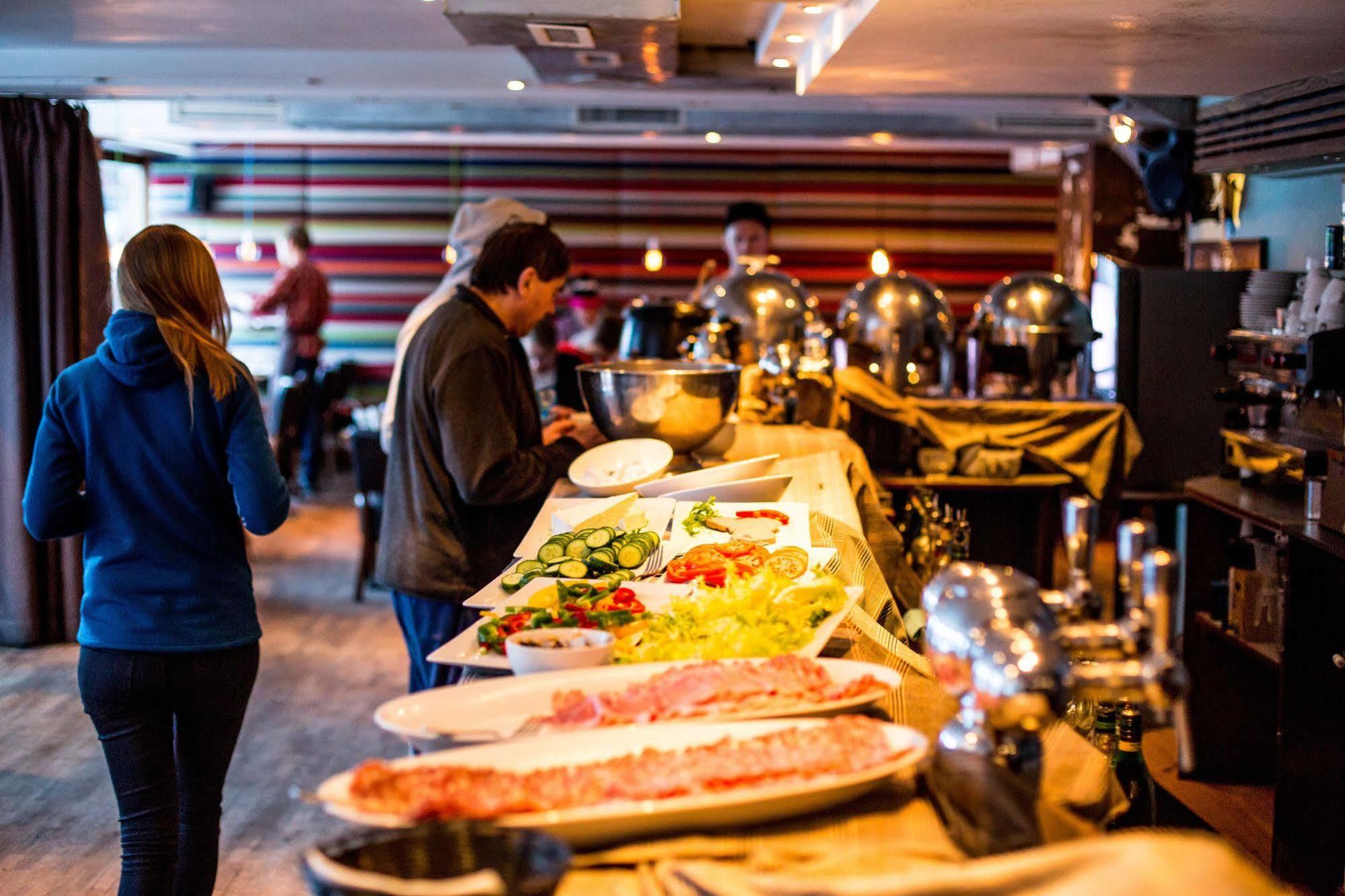 Langley Hotel Victors Val-dʼIsère エクステリア 写真