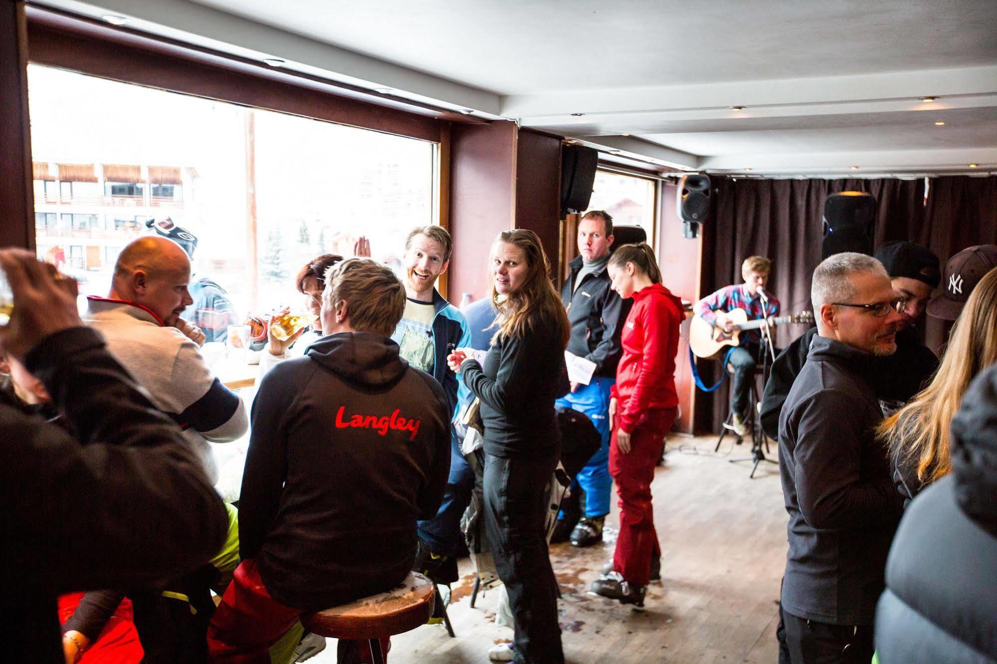 Langley Hotel Victors Val-dʼIsère エクステリア 写真